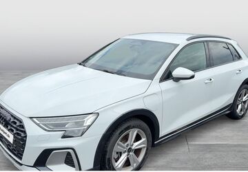 Audi A3 10.571 km 33.915 &euro; Dortmund 44143