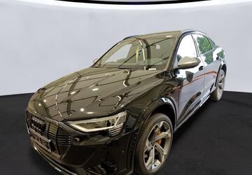 Audi e-tron 41.153 km 42.736 &euro; Hagen 58091
