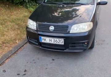 Fiat Punto 147.690 km 950 &euro; LÜDENSCHEID 58507