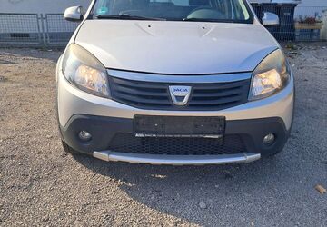 Dacia Sandero 150.000 km 2.750 &euro; Dortmund 44309