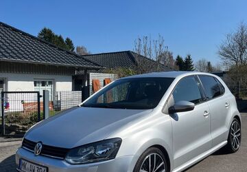 VW Polo 124.000 km 8.990 &euro; Kierspe 58566
