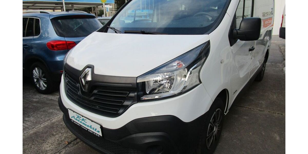 Renault Trafic 113.900 km 12.990 &euro; Dortmund 44379