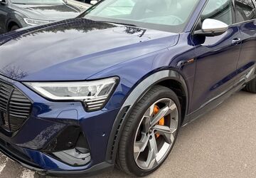 Audi e-tron 47.571 km 41.788 &euro; Hagen 58091