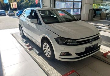 VW Polo 158.000 km 9.999 &euro; Dortmund 44145