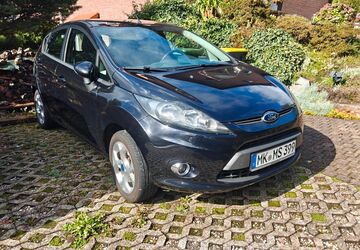 Ford Fiesta 161.589 km 3.499 &euro; Halver 58553