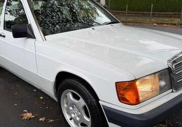 Mercedes-Benz 190 86.000 km 7.990 &euro; Iserlohn 58638