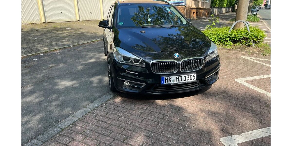 BMW 220 Active Tourer 196.000 km 12.000 &euro; Iserlohn 58644