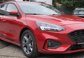 Ford Focus 74.000 km 13.599 &euro; Iserlohn 58638