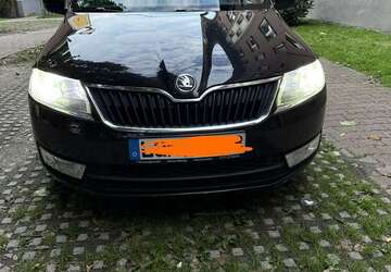 Skoda Rapid/Spaceback 240.000 km 3.500 &euro; lünen 44532