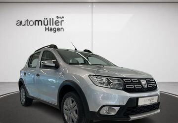 Dacia Sandero 37.825 km 9.999 &euro; Hagen 58095