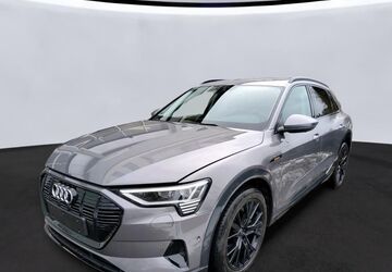 Audi e-tron 46.589 km 31.657 &euro; Hagen 58091