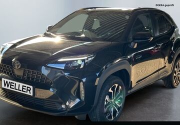 Toyota Yaris Cross 12.496 km 25.370 &euro; Dortmund 44143