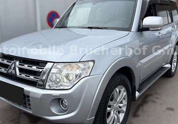 Mitsubishi Pajero 158.000 km 17.490 &euro; Dortmund 44263
