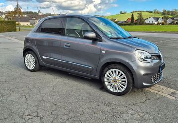 Renault Twingo E-TECH 69.150 km 9.990 &euro; Arnsberg 59757