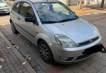 Ford Fiesta 110.000 km 2.300 &euro; Witten 58453