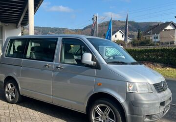 VW T5 Transporter 230.000 km 7.950 &euro; Finnentrop 57413