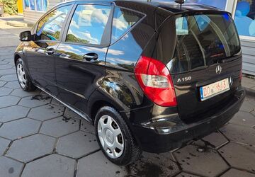 Mercedes-Benz A 150 223.000 km 2.300 &euro; Dortmund 44147