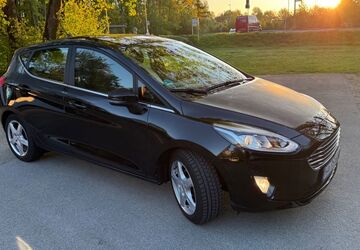 Ford Fiesta 93.000 km 7.000 &euro; hagen 58089