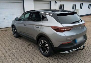 Opel Grandland (X) 112.800 km 9.999 &euro; Iserlohn 58640