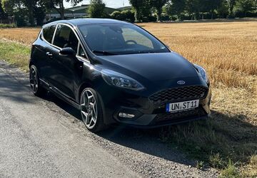 Ford Fiesta 40.992 km 18.500 &euro; Bergkamen 59192