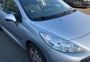 Peugeot 207 133.663 km 2.495 &euro; Menden 58706