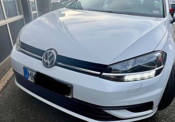 VW Golf 320.302 km 6.500 &euro; Iserlohn 58636