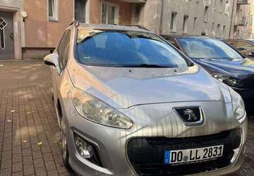Peugeot 308 221.000 km 3.100 &euro; Dortmund 44145