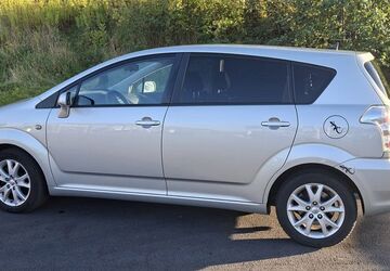 Toyota Corolla Verso 183.459 km 4.800 &euro; Fröndenberg 58730