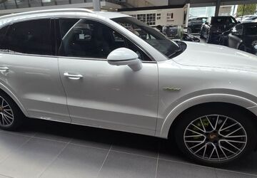 Porsche Cayenne 65.000 km 63.900 &euro; Dortmund 44289