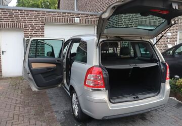 Opel Zafira 237.000 km 2.000 &euro; DORTMUND 44328