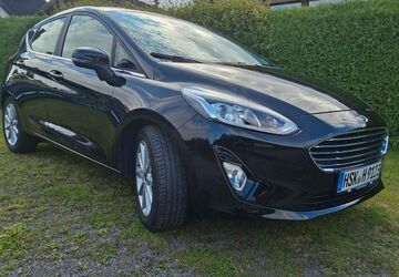 Ford Fiesta 12.365 km 10.600 &euro; Arnsberg 59821
