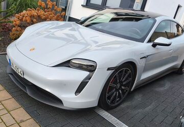 Porsche Taycan 36.000 km 64.900 &euro; Schwerte 58239