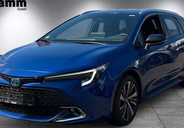 Toyota Corolla 13.165 km 29.990 &euro; Arnsberg-Neheim 59755