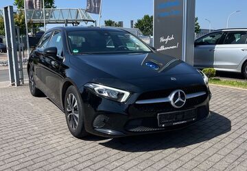 Mercedes-Benz A 180 76.930 km 21.300 &euro; Werl 59457